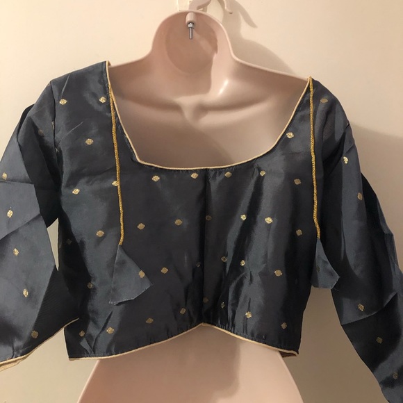 Indian readymade saree blouse - Picture 2 of 4